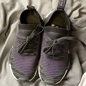 Black & purple NMD-R1 Adidas Shoes